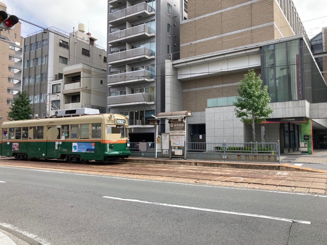 2022年11月縮景園_もみじまつり・紅葉ライトアップ_縮景園前・広電