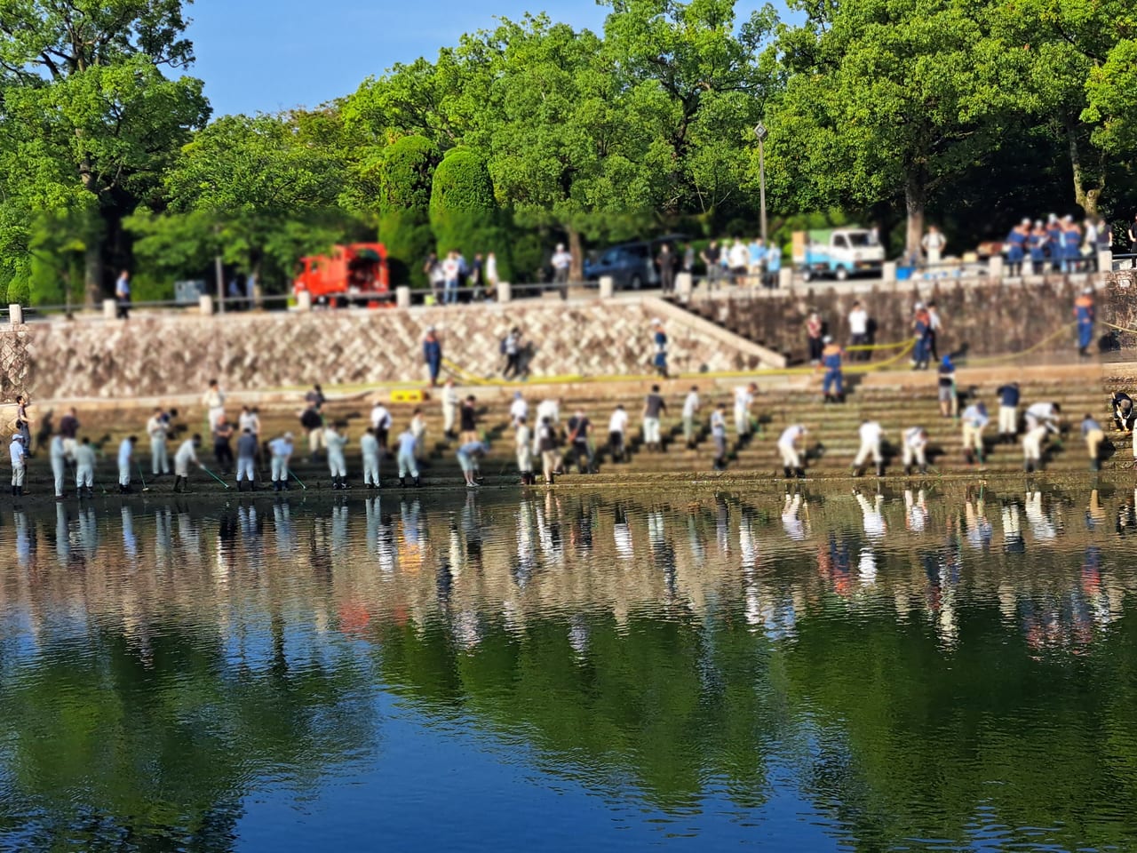 平和公園そうじ