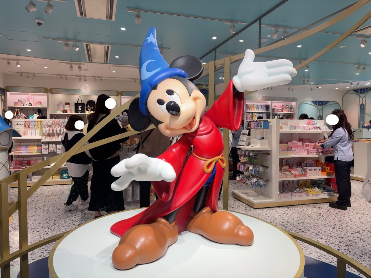 ミナモアのディズニーストア