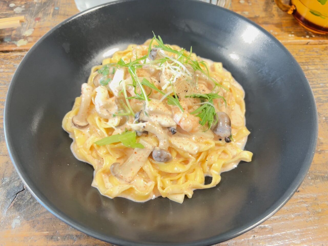 実際にいただいたパスタセット（サラダ・スープ・パン付き）