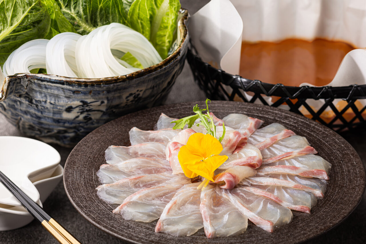 瀬戸内産真鯛のトムヤム鮮烈鍋