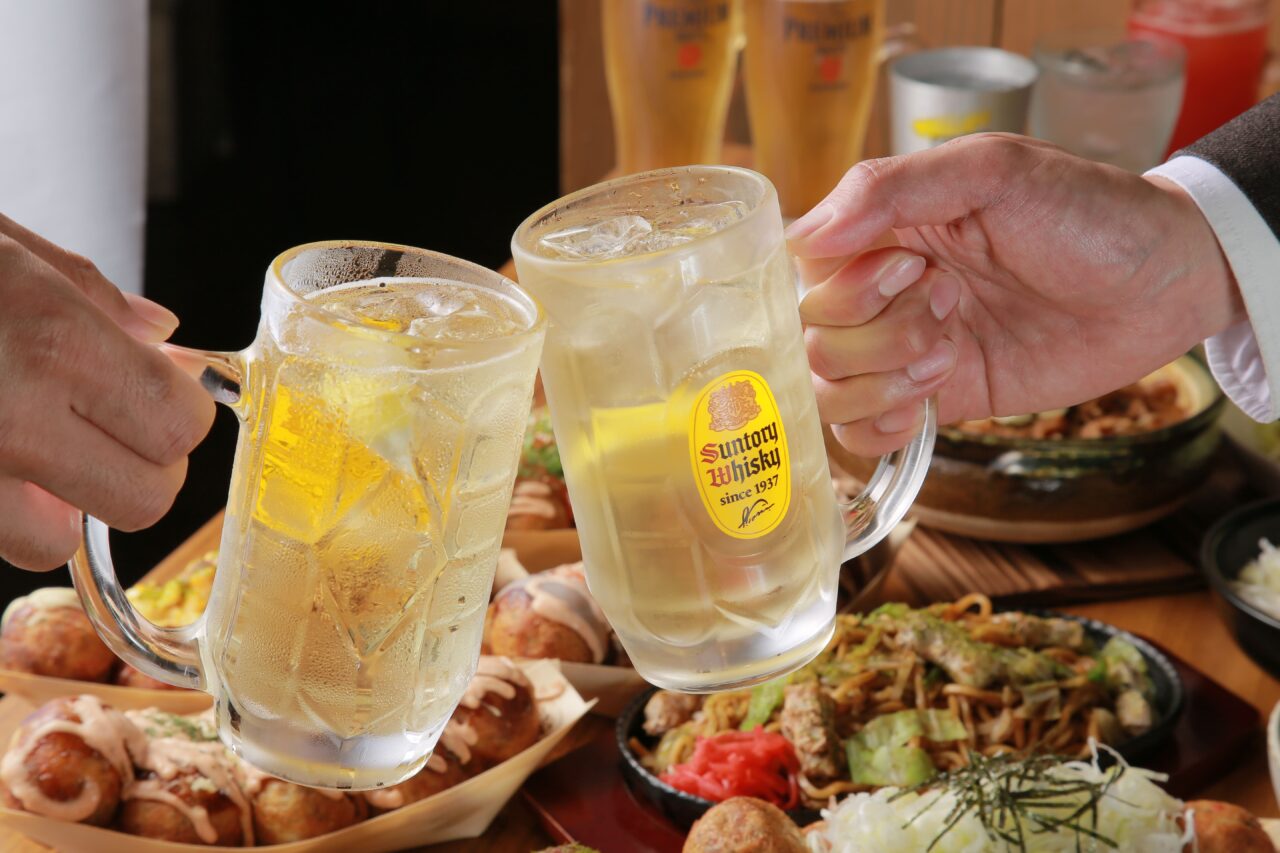 銀だこハイボール酒場で提供される爽快なハイボール