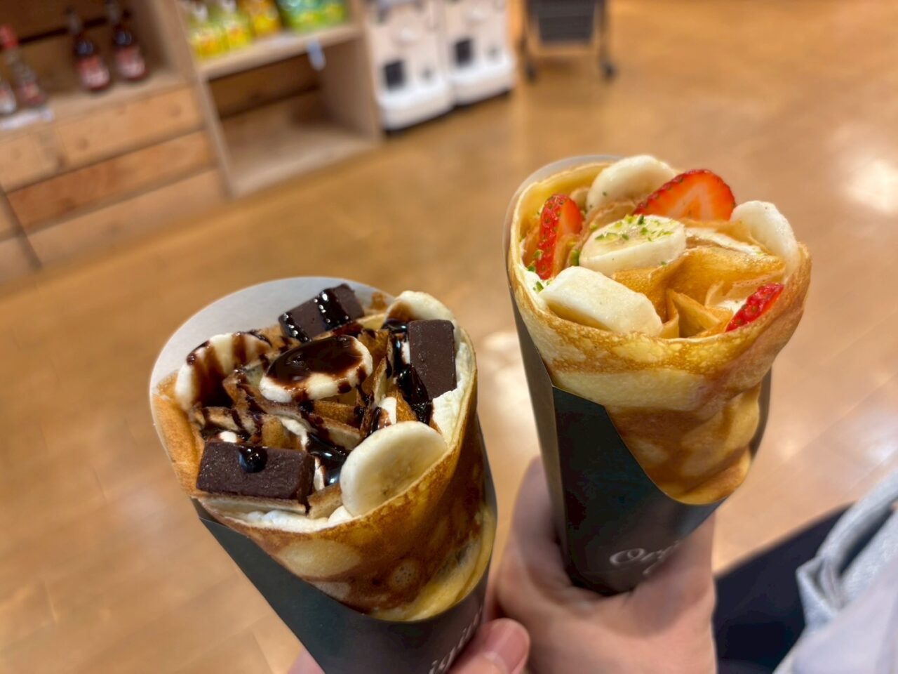 ショコラバナーヌとストロベリーバナーヌのクレープ