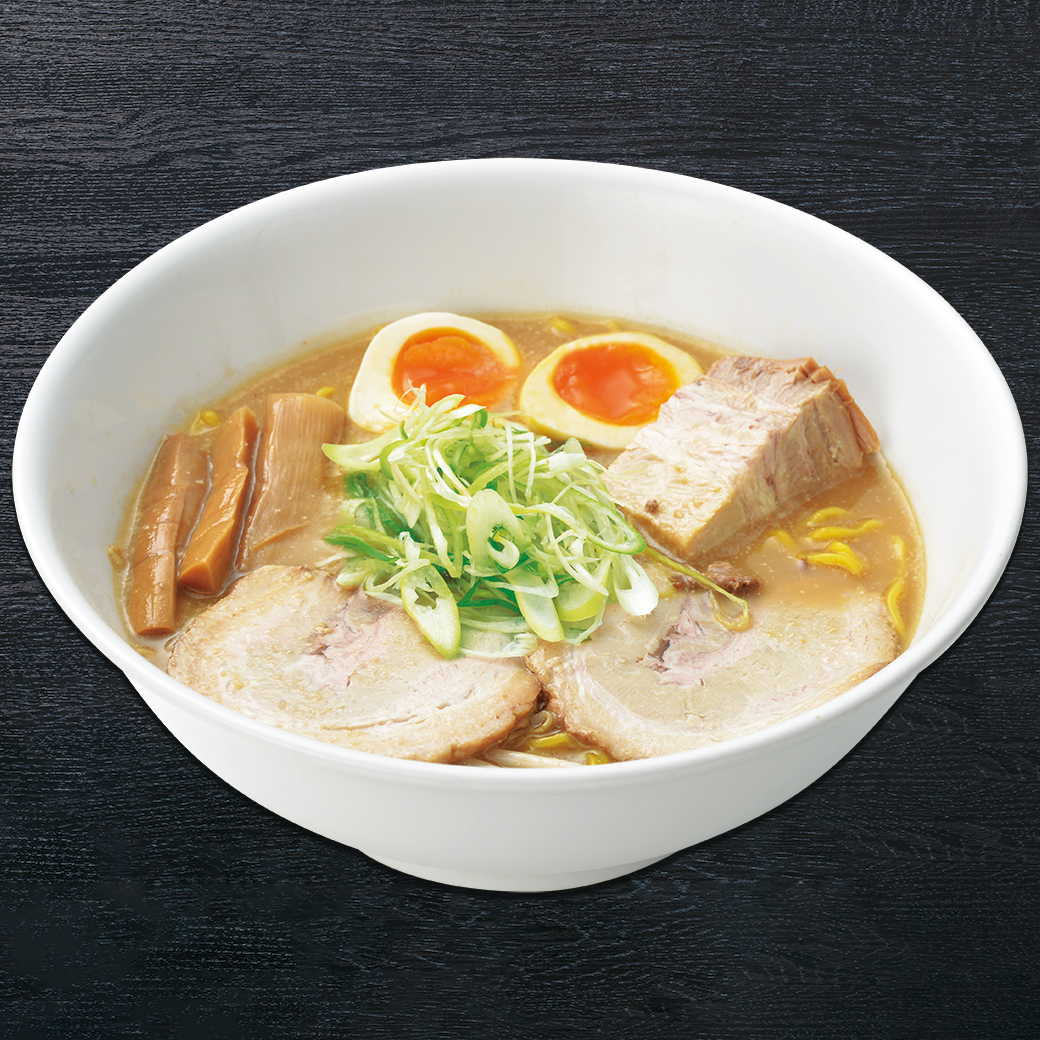 「麺乃やました」の北海道産豚の角煮入り味玉味噌ラーメン