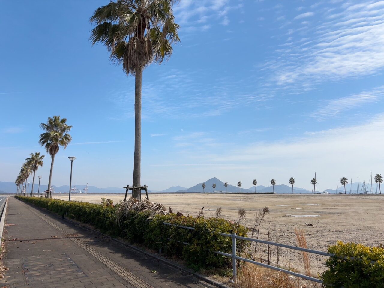 広島市西区の旧マリーナホップ跡地が更地になった様子