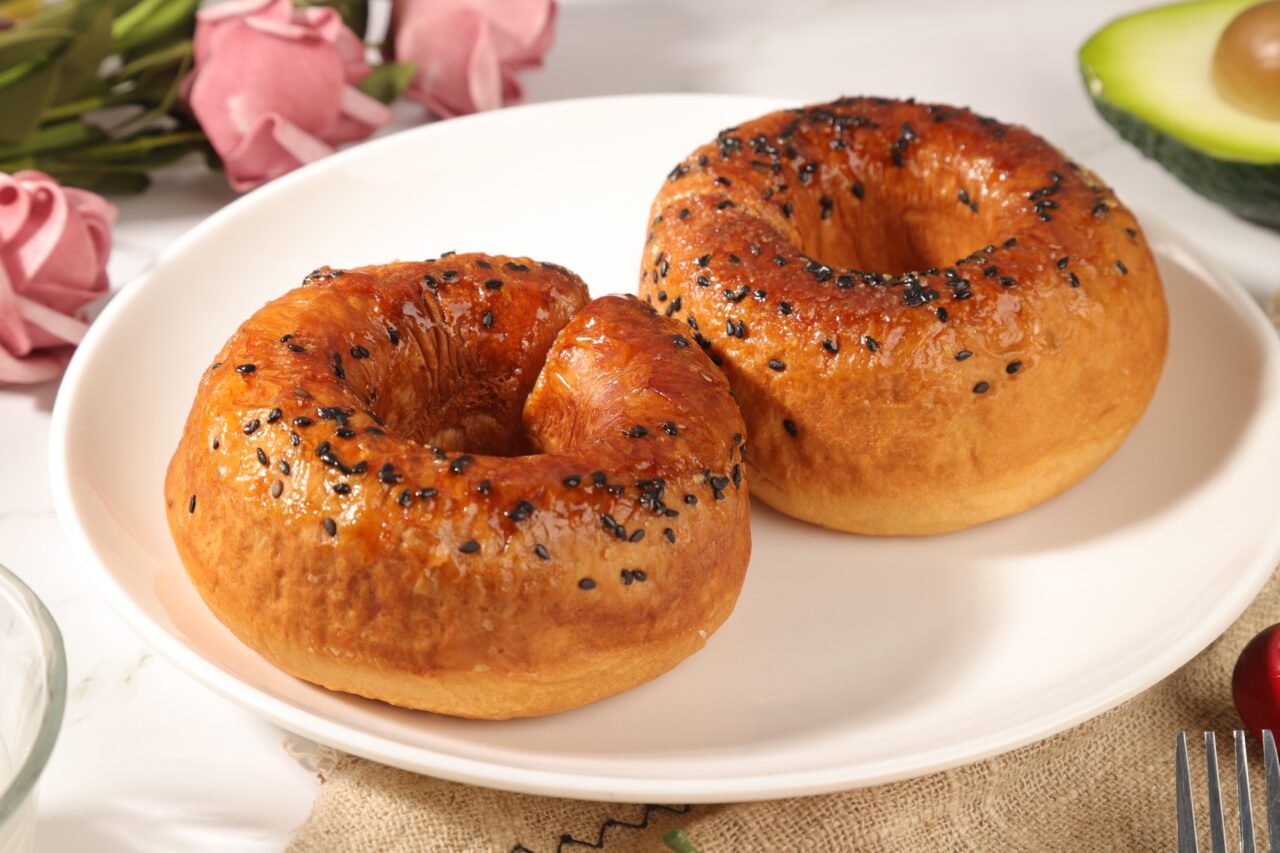エキエ広島1階に出店するBAGEL & BAGELの期間限定ショップの様子