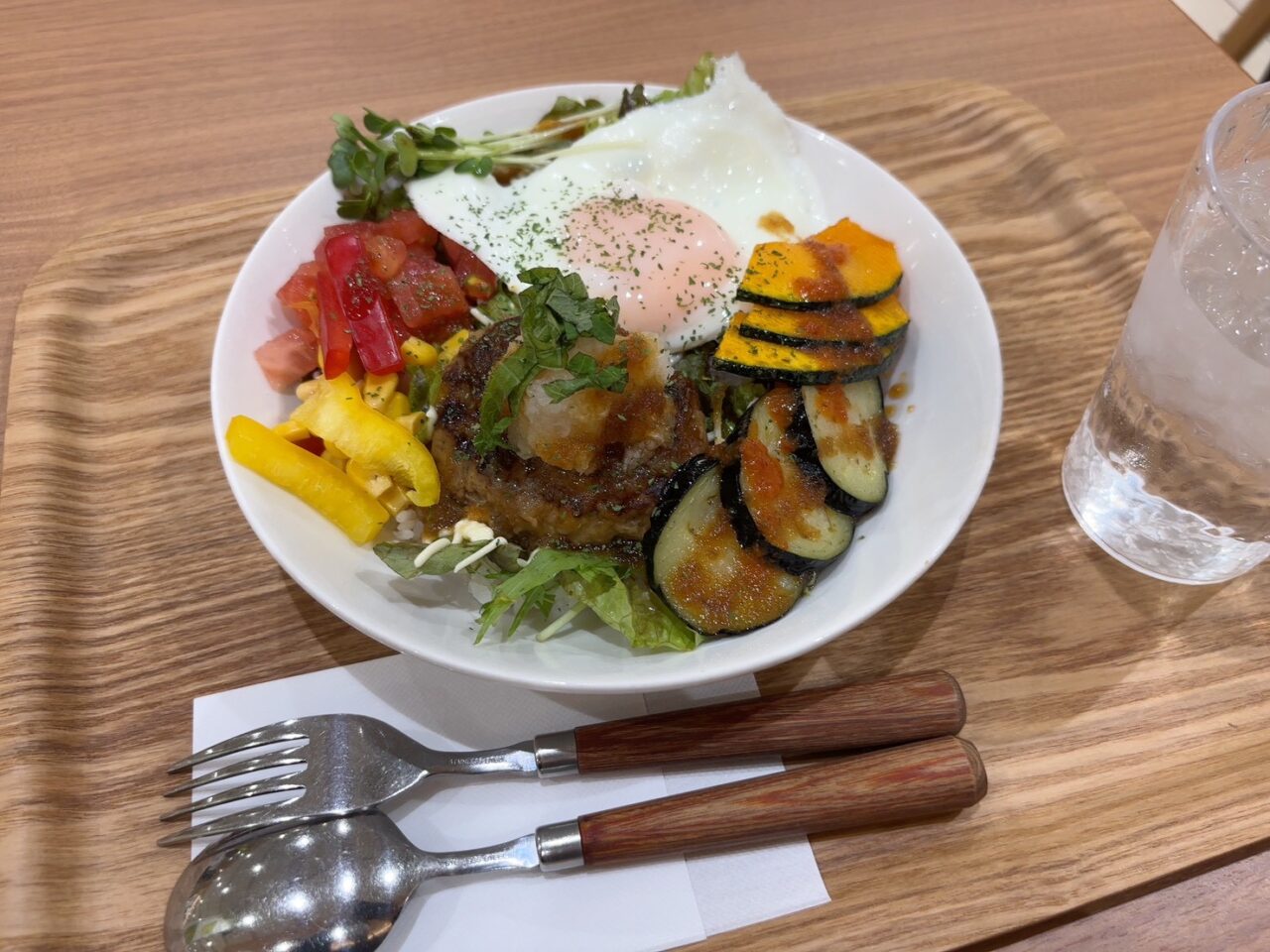 フジグラン広島3階フードコートにある洋食工房ANCAFE