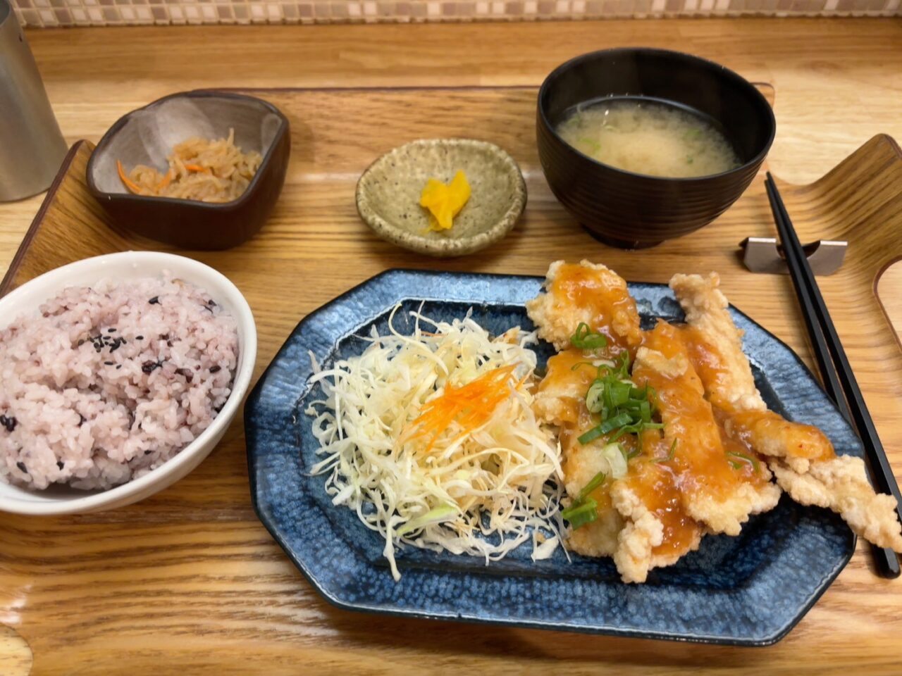 紙屋町にある「私の食卓」