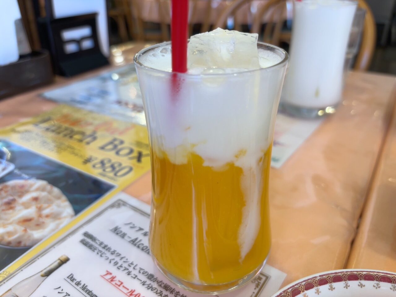 広島市佐伯区にあるインド料理サーガルの店舗外観
