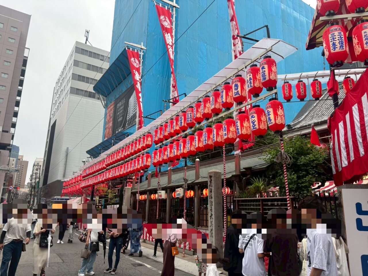 広島市中区で開催されるとうかさん大祭のにぎわう様子