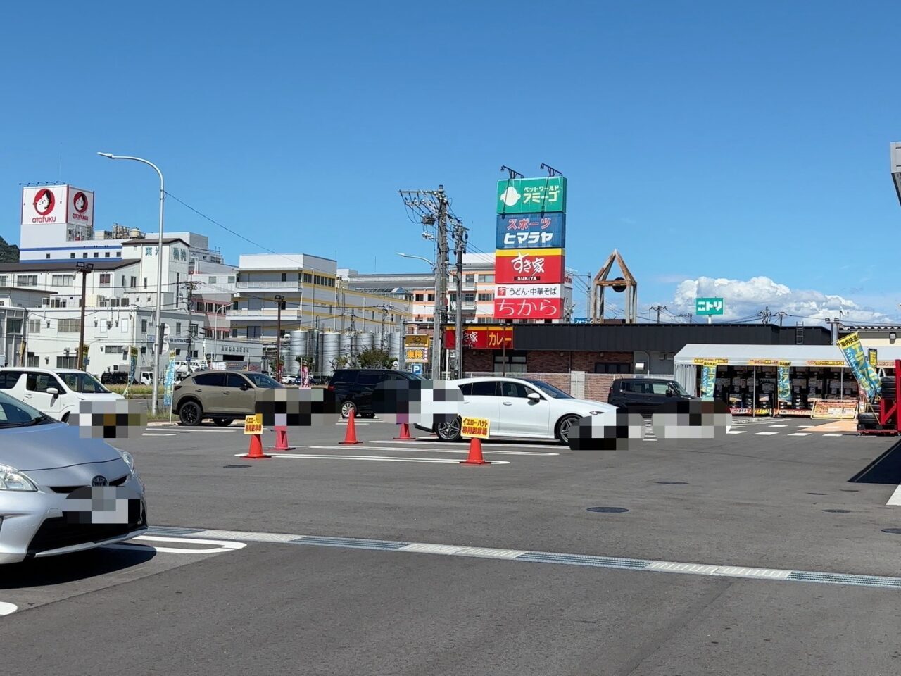     商工センターにオープンしたうどん店「どんどん」の店内