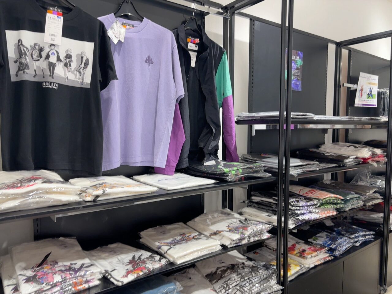 広島PARCO本館2階で開催されているエヴァンゲリオン公式ストア「EVA STORE LIMITED」